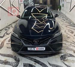 تۆیۆتا کامری